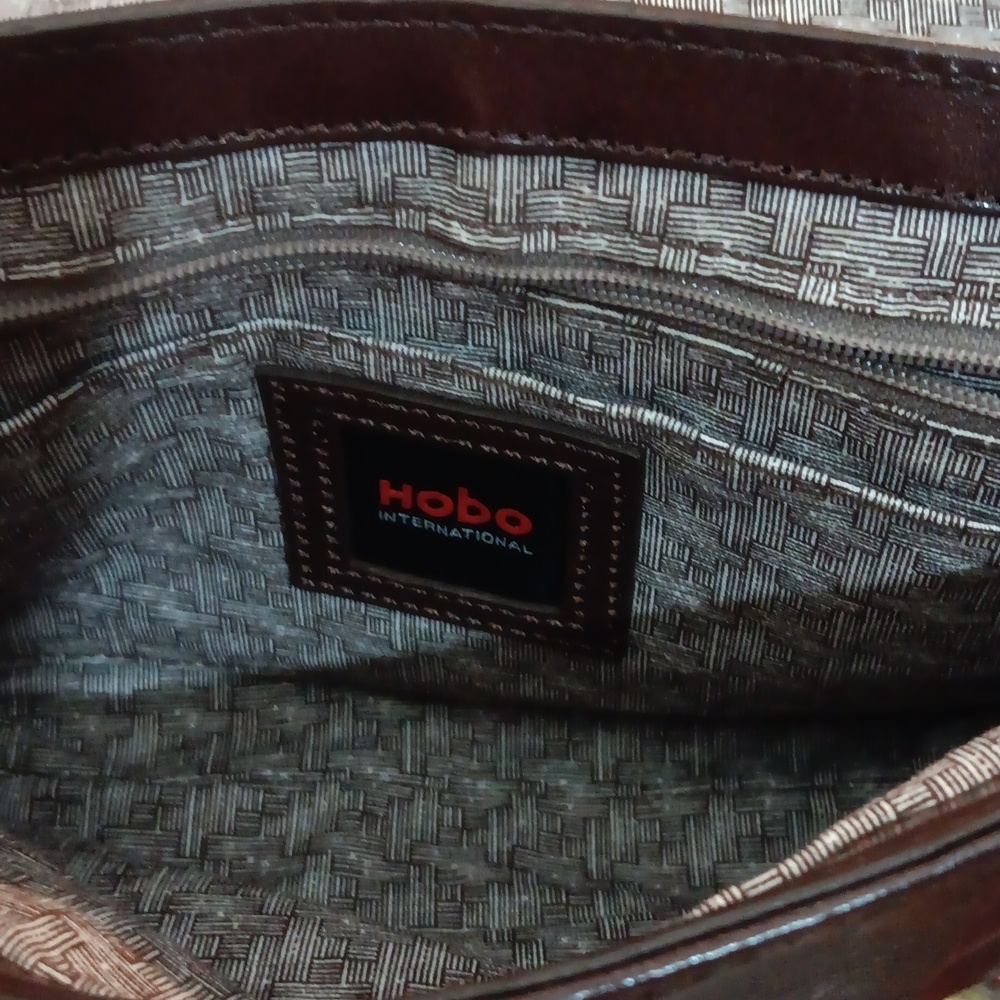 HOBO - Picture 6 of 7